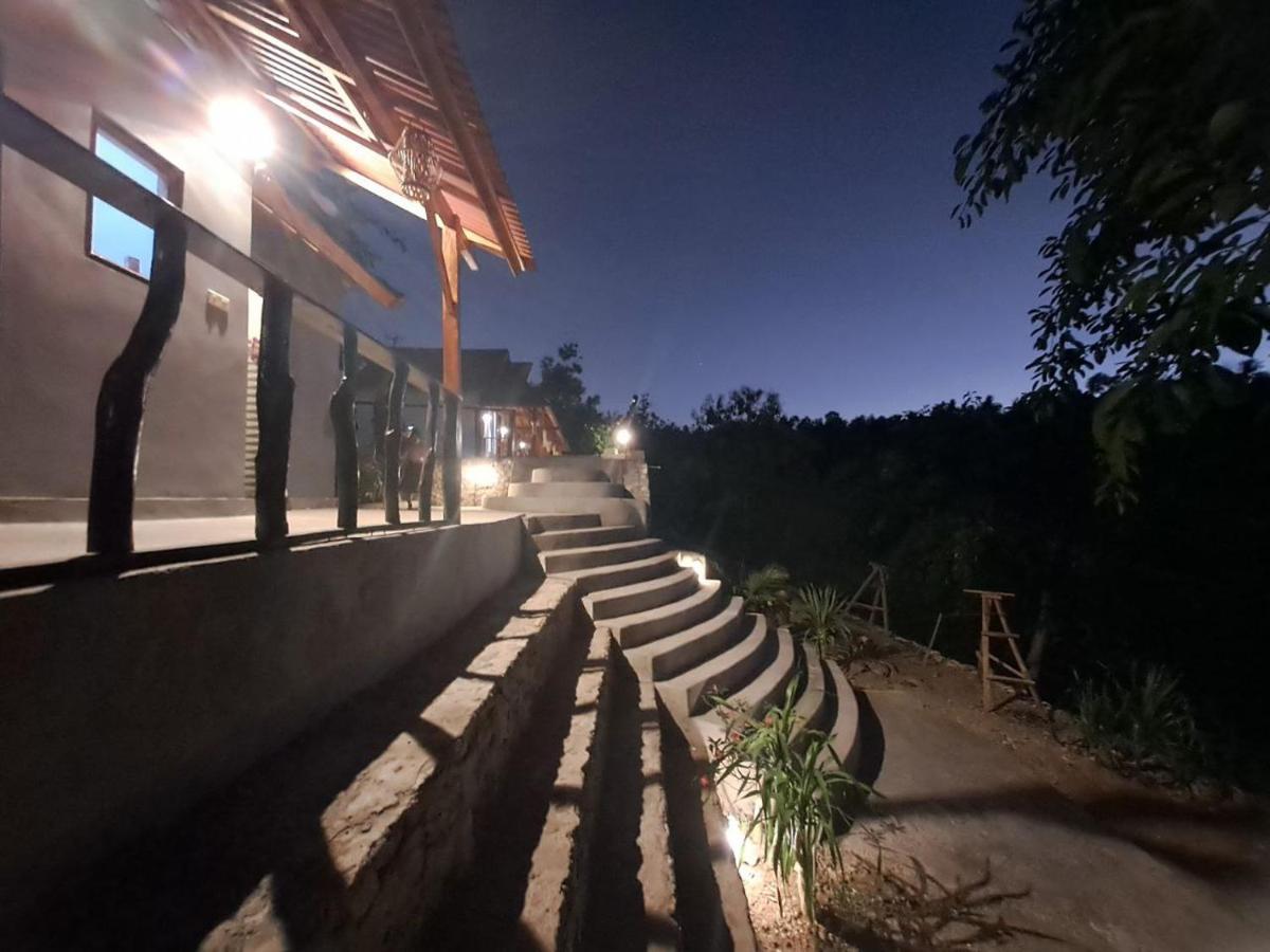 Vina Bungalow Toyapakeh Exteriér fotografie